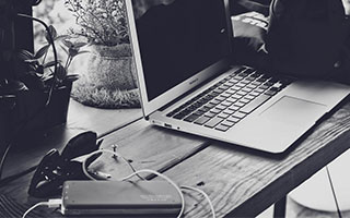 开云-印尼羽毛球队碾压丹麦羽毛球队，辛杜绝境逆转——一场燃爆羽坛的精彩战役