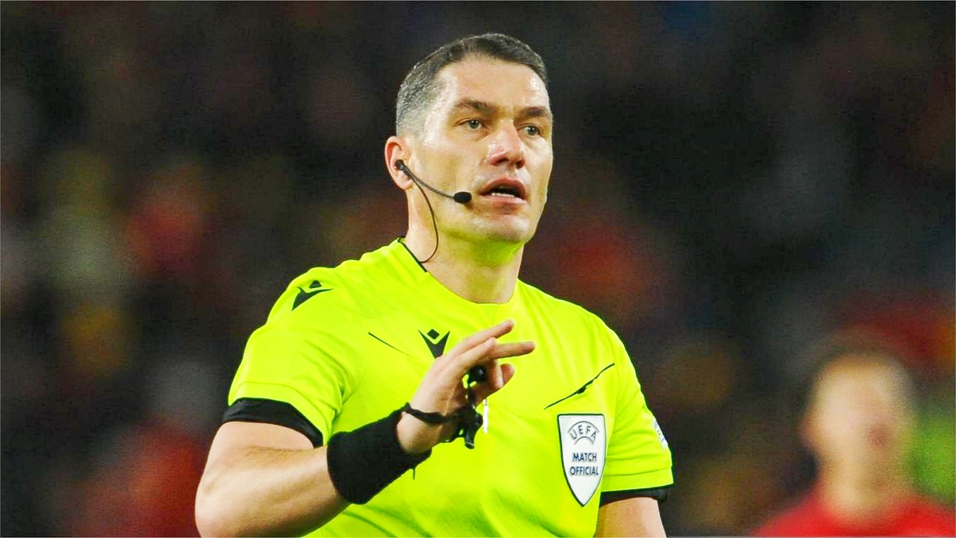 开云平台-欧洲篮球焦点之战裁判公正度隐忧，稳步上升