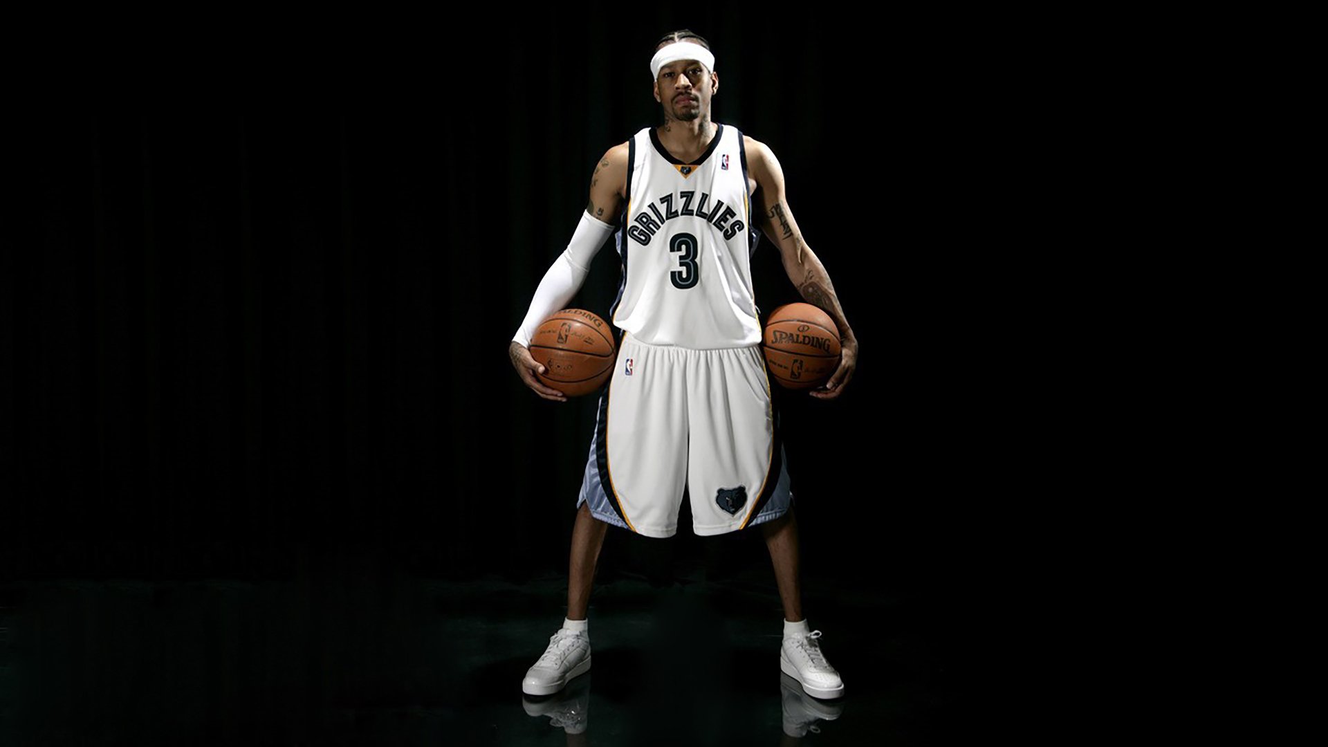 开云体育app-红蓝残阵下的白袍神射，国家德比之夜，保罗的连珠炮击沉银河战舰